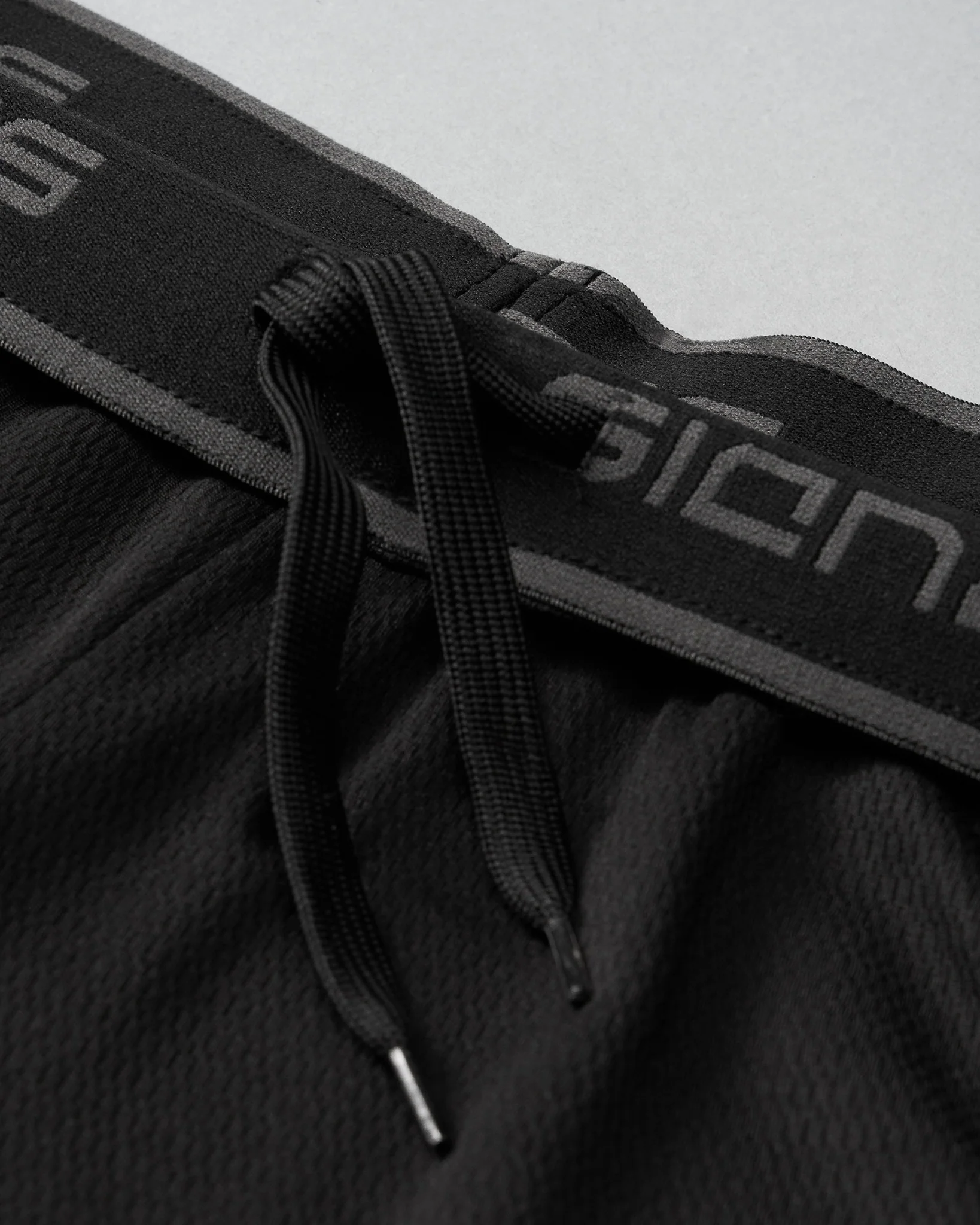 RUDIS 6" Youth Mesh Shorts - Black - Image 3