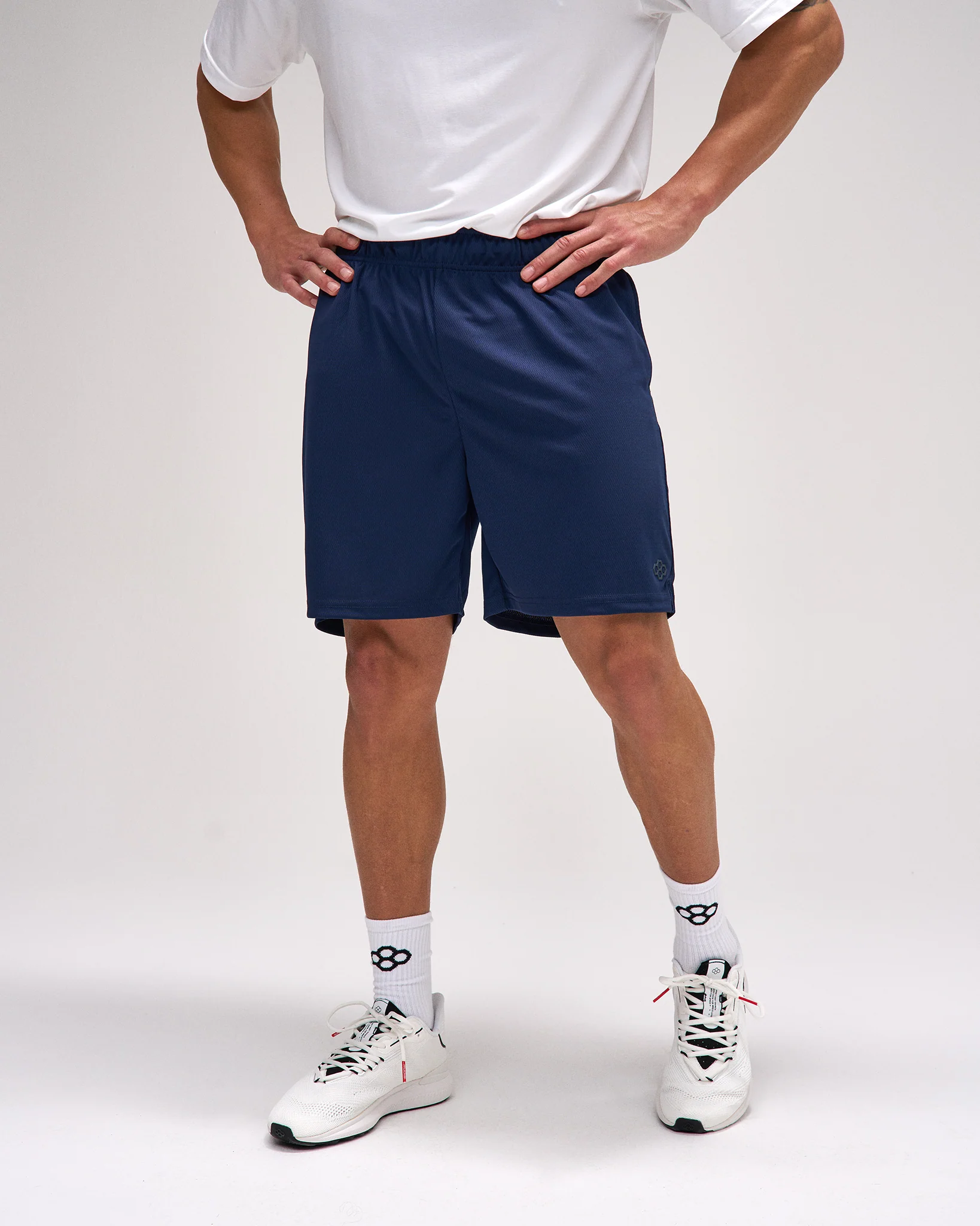 RUDIS 7" Mesh Shorts - Black - Image 16