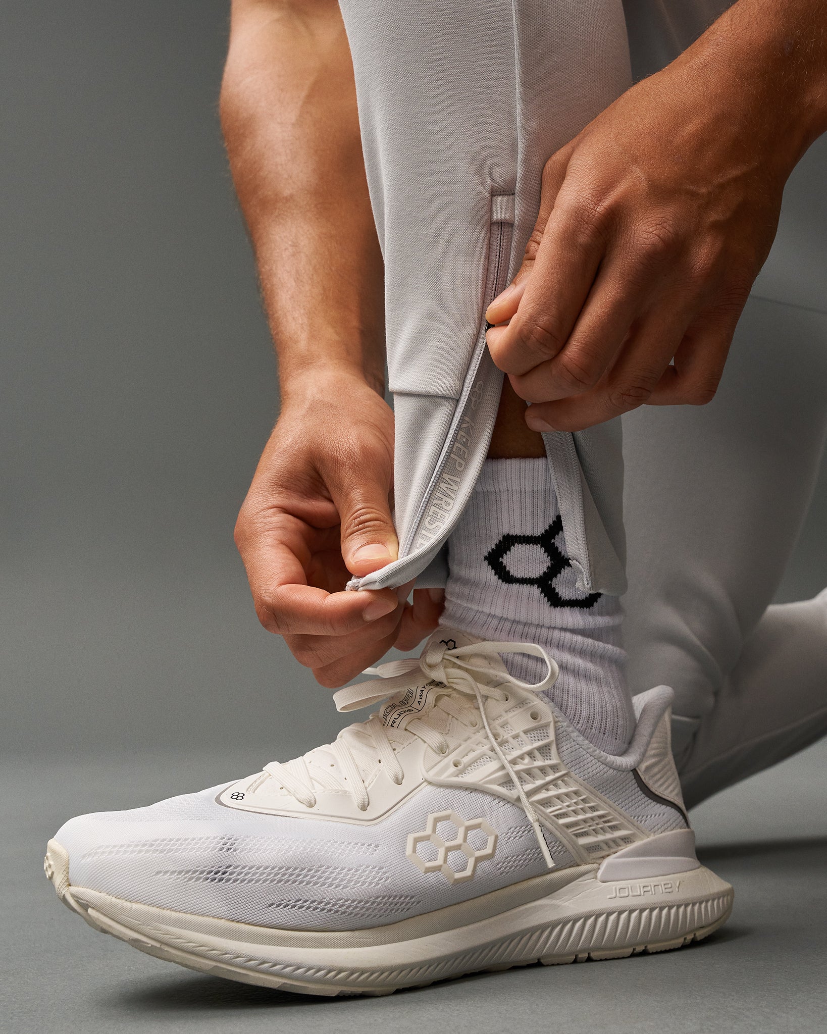 RUDIS Elite Terry Jogger - Lunar Gray - Image 3