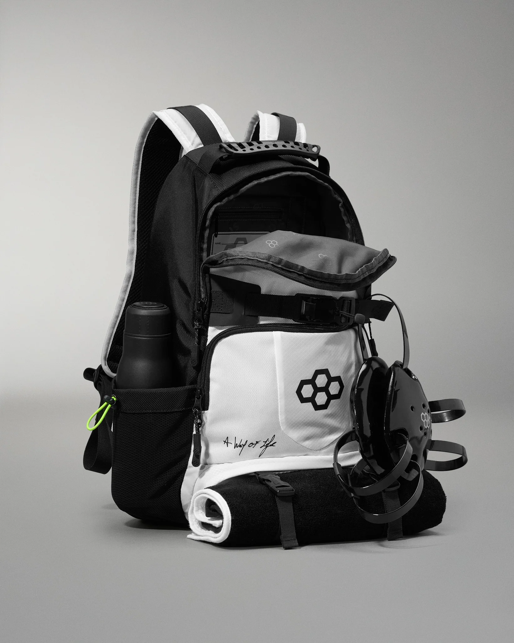 RUDIS Genesis Gearpack III - White - Image 9