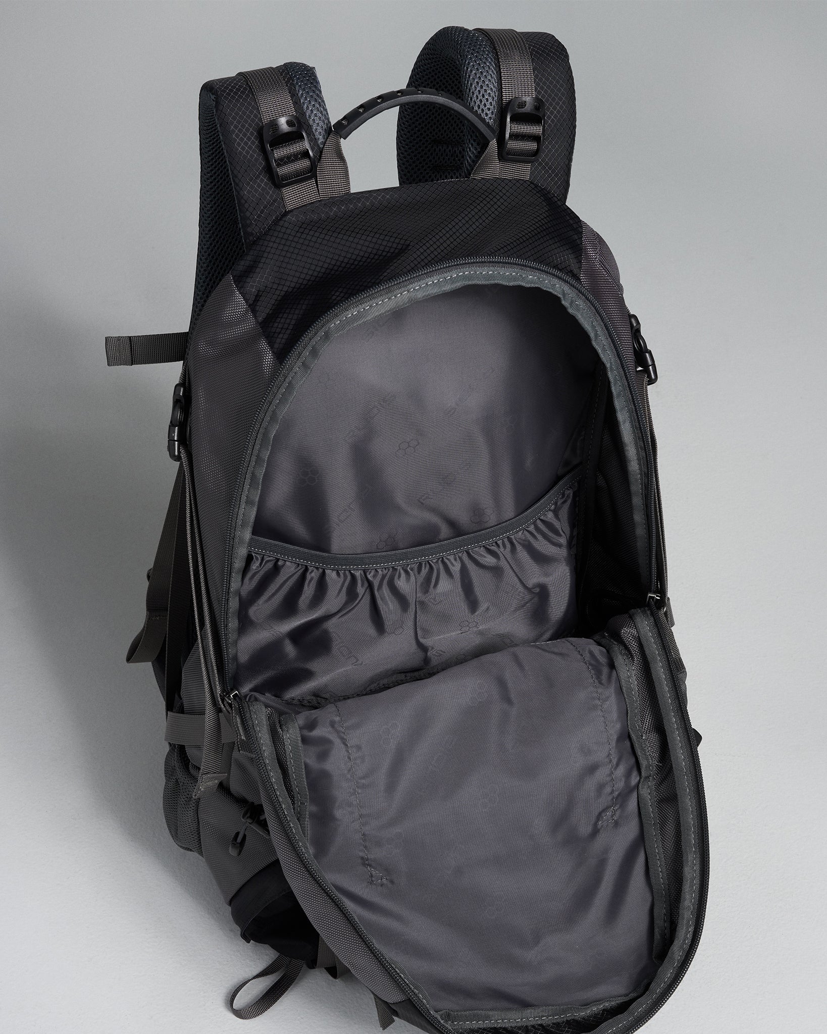RUDIS Genesis Gearpack IV - Black - Image 4