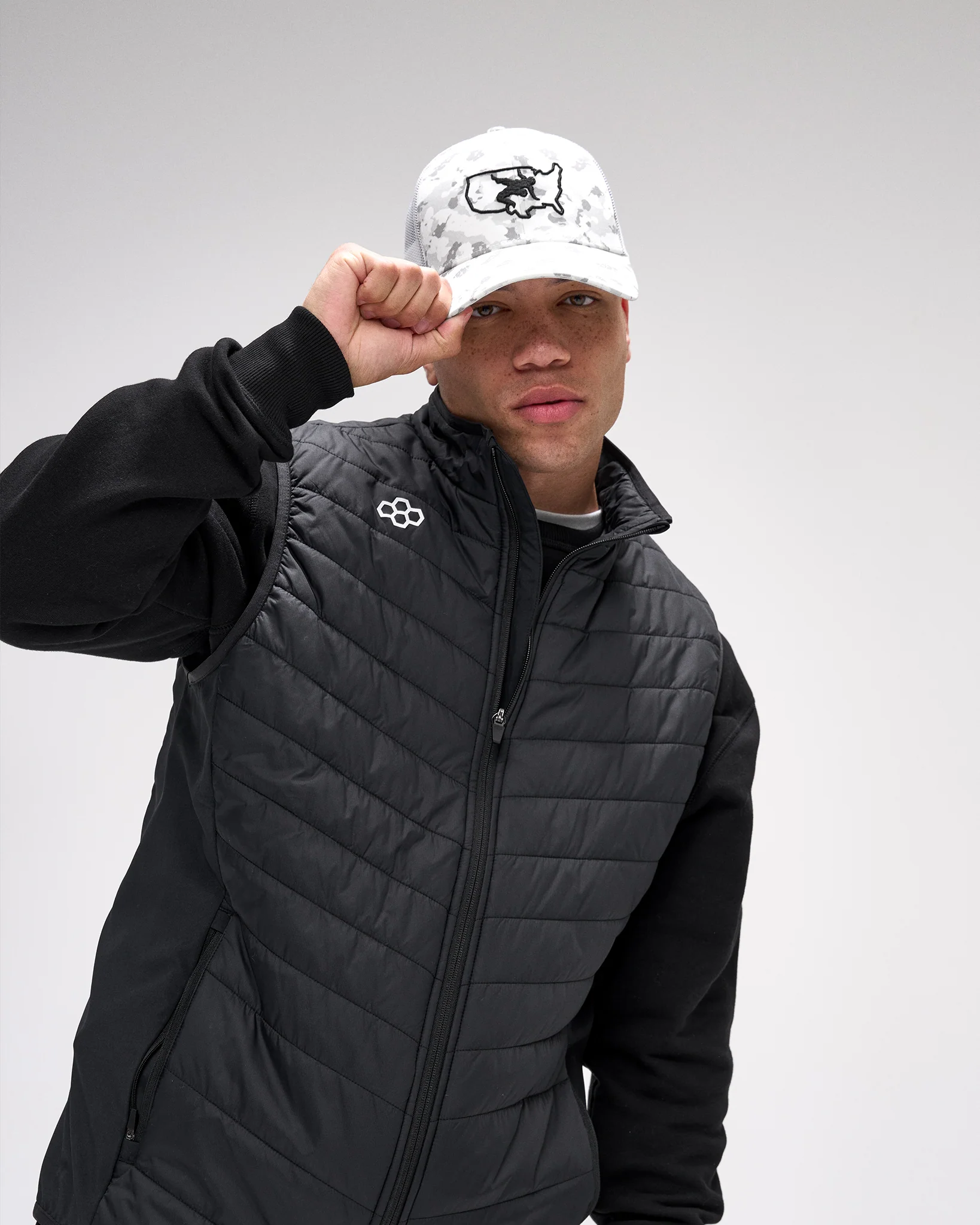 RUDIS Insulated Puffer Vest - Black - Image 3