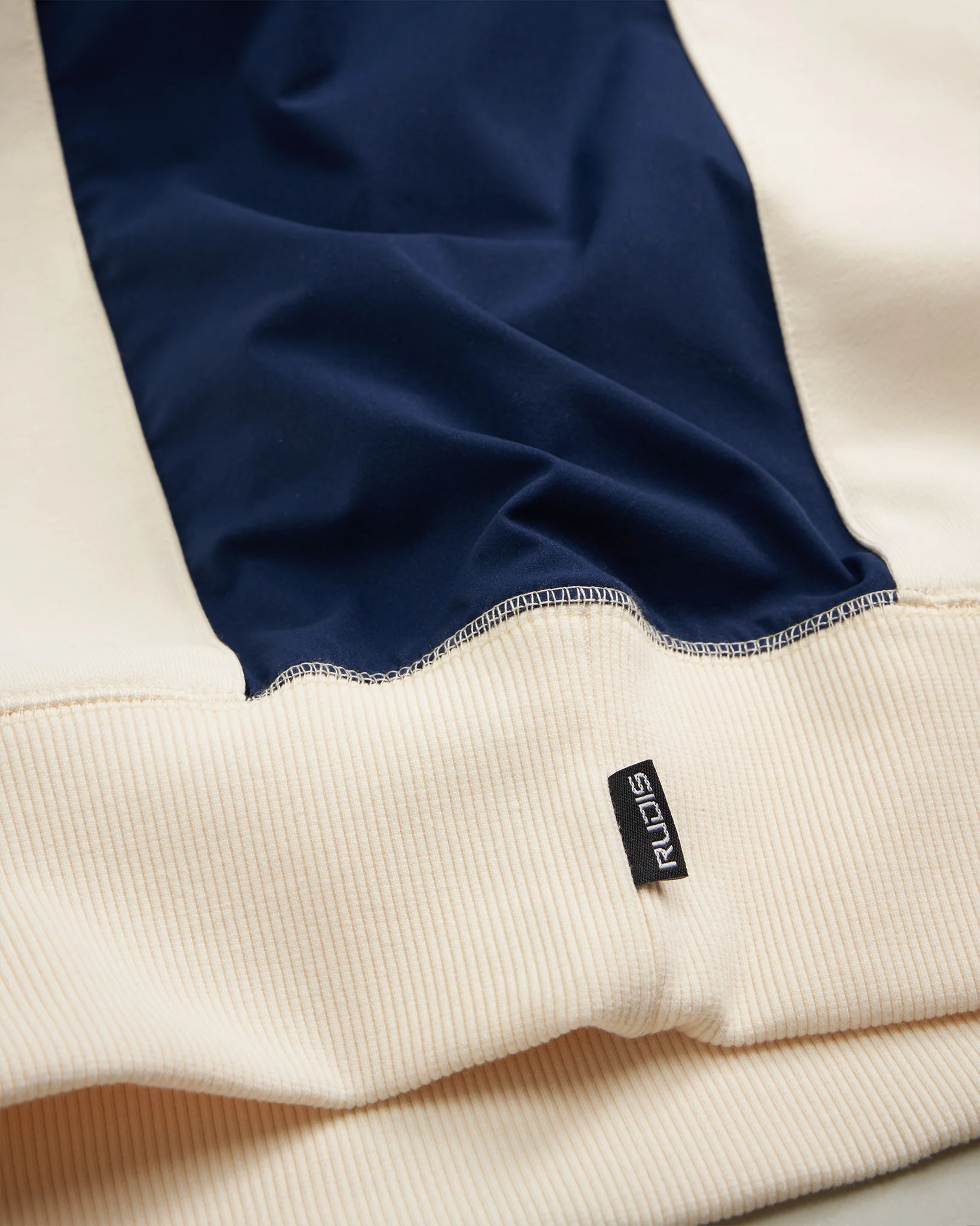 RUDIS Paneled Crew - Image 7