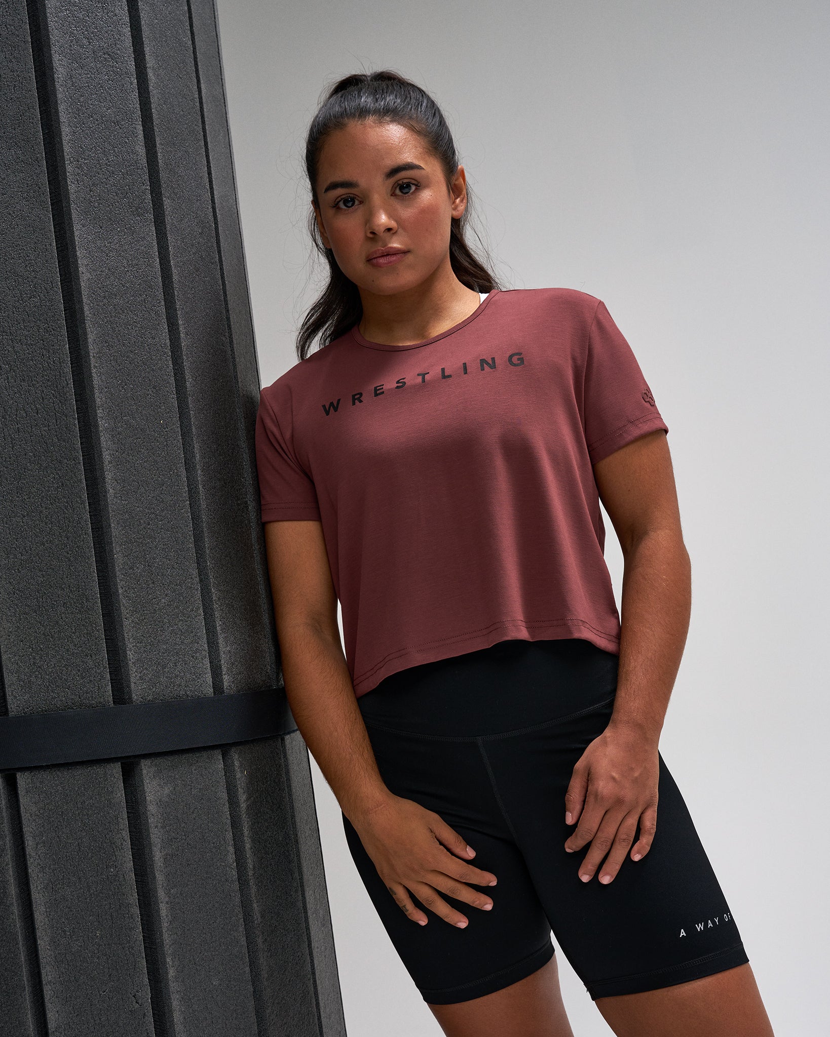 Wrestling Women's Ultimate Crop T-Shirt - Image 2